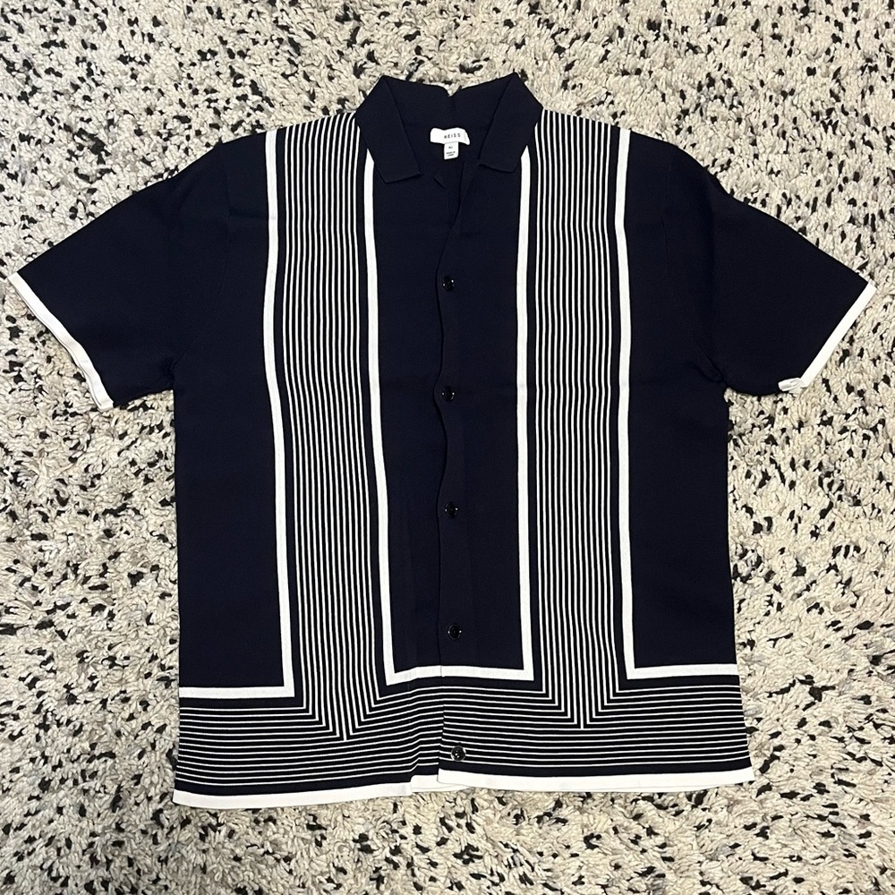 Reiss Men’s blue & white patterned Mens button down Size XL